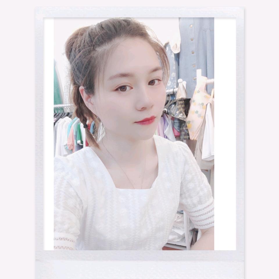 新蔡县衣之颜服装店