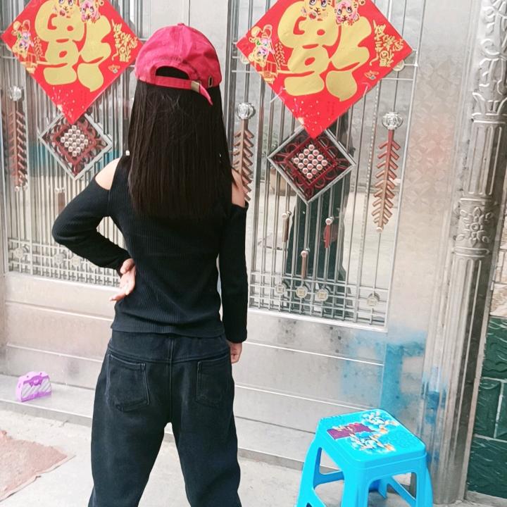 草莓味的小酸奶