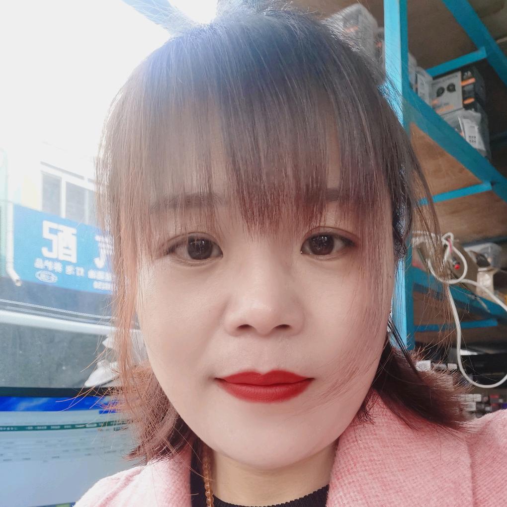 卖汽配的Miss李