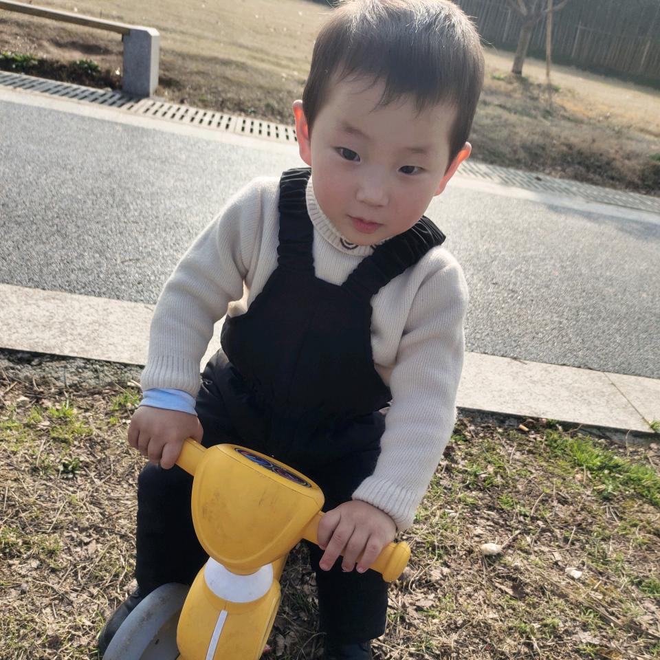 两姐妹百货铺子