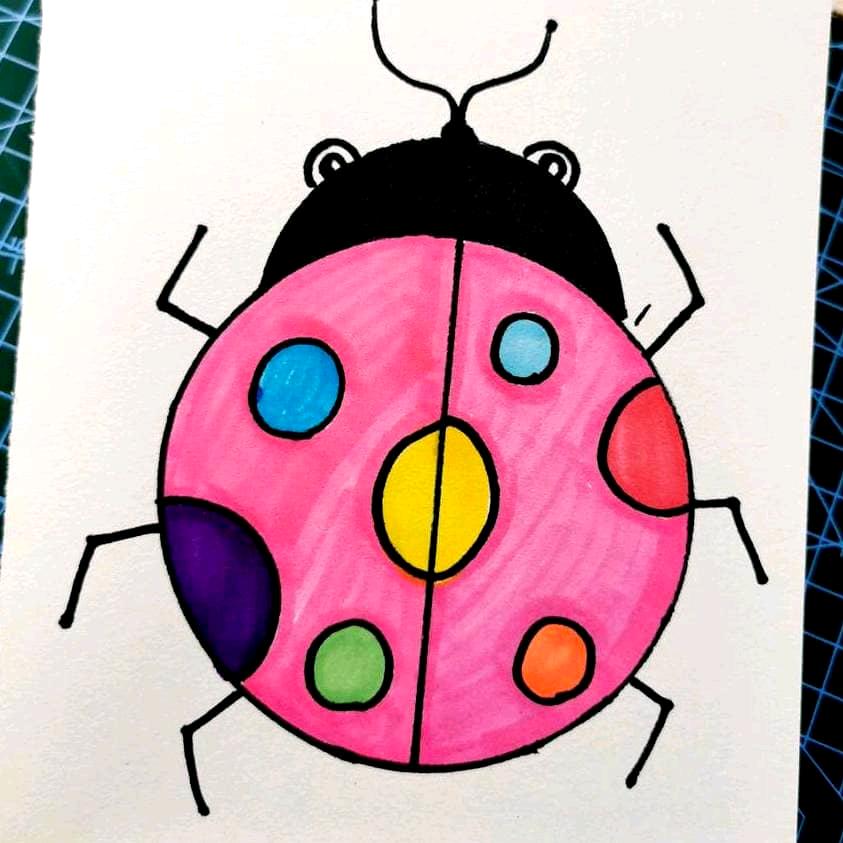 🌈小丸子爱画画