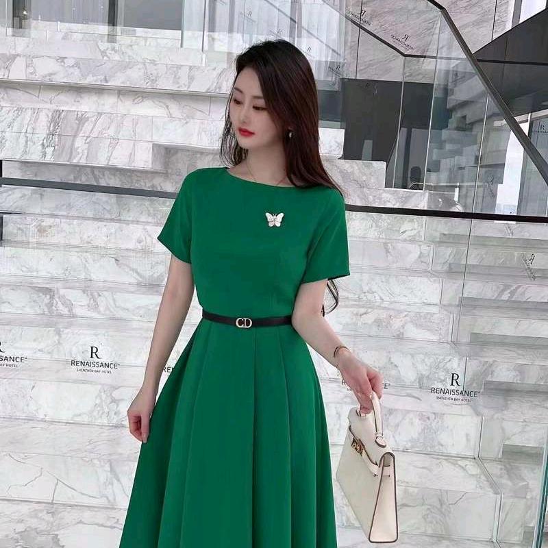 地王B区132名贵坊女装店