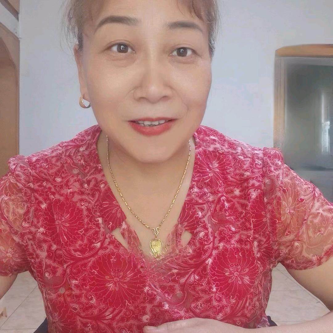 镇巴红娘