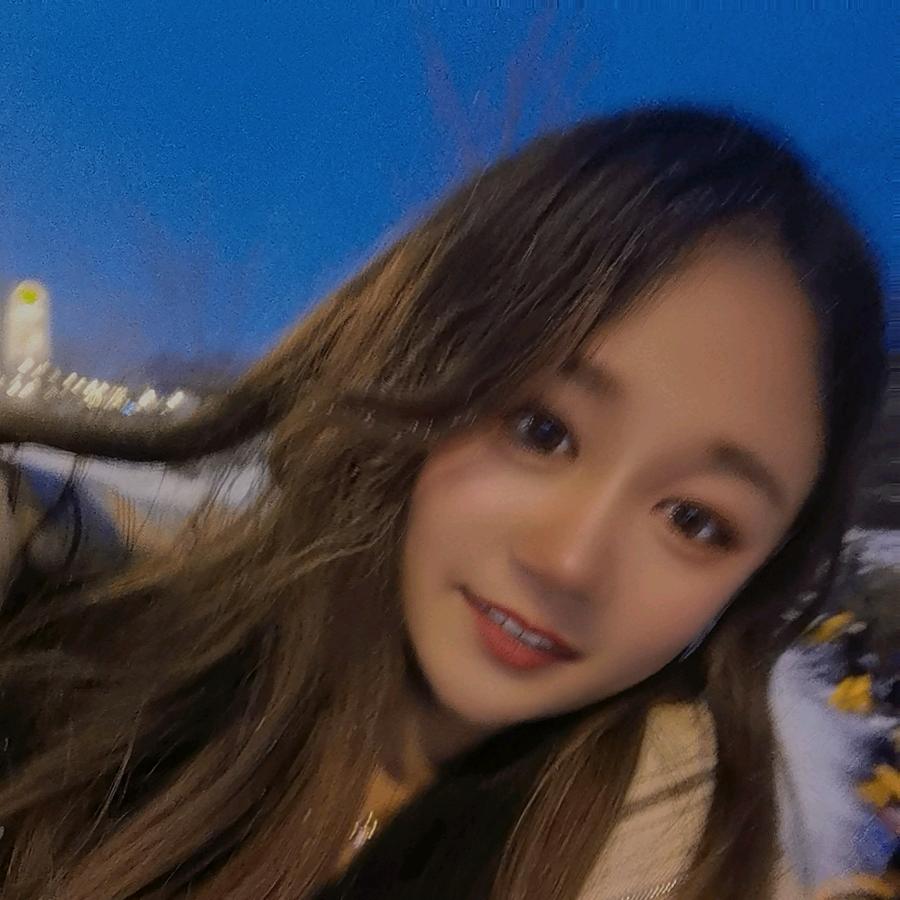 田地里的稻草人