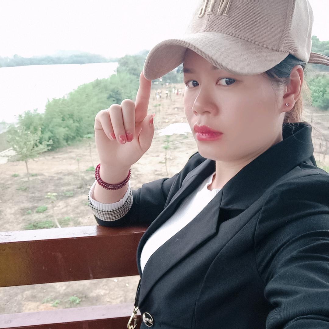 阿花。