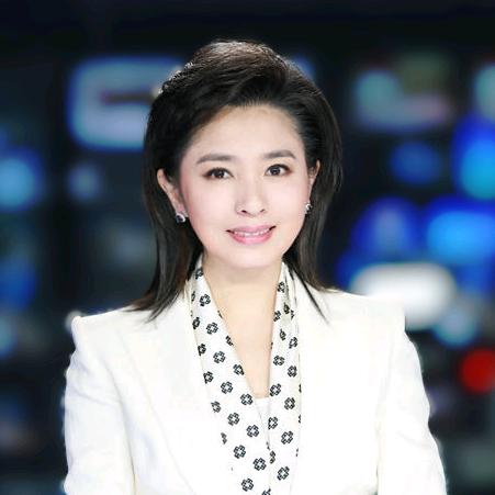 主持人 小翟