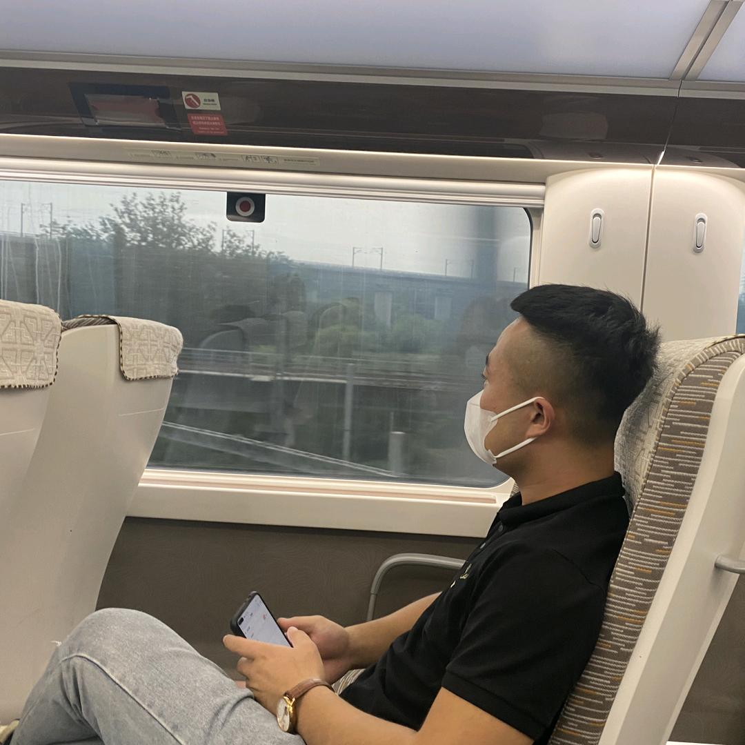 Z先生。