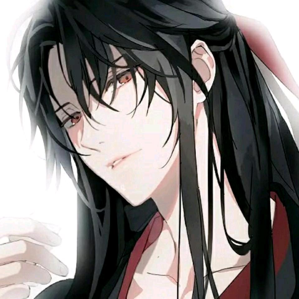 君主