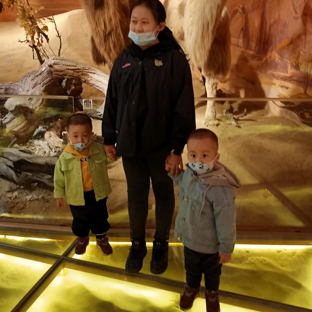 🌹佳^_^🐰👨‍👩‍👧‍👦