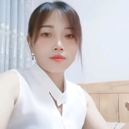 樱花风起的思念。