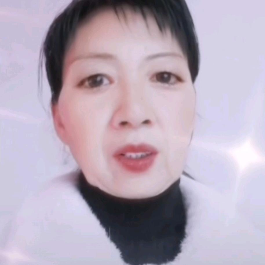 朱艺萌奶奶^_^