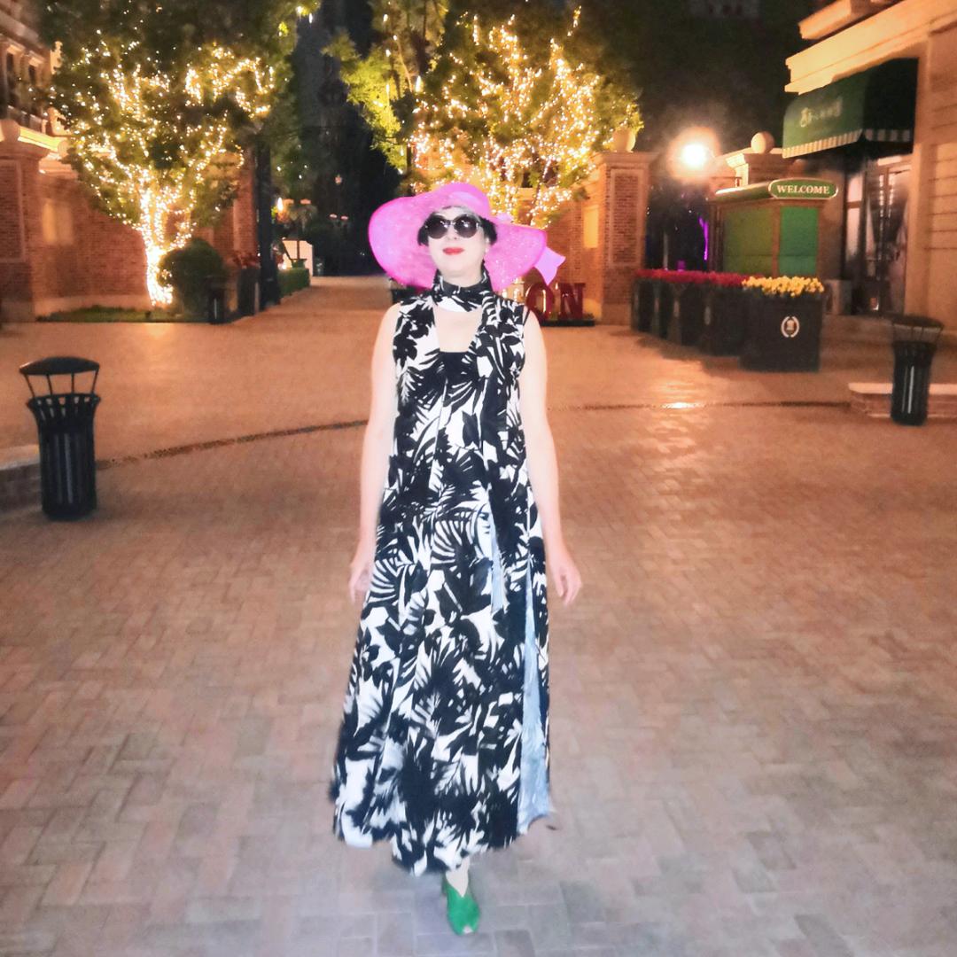 杨小侠女装工作室