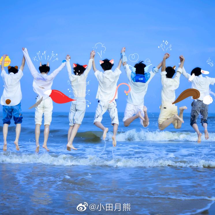 磕CP磕到头秃的静静