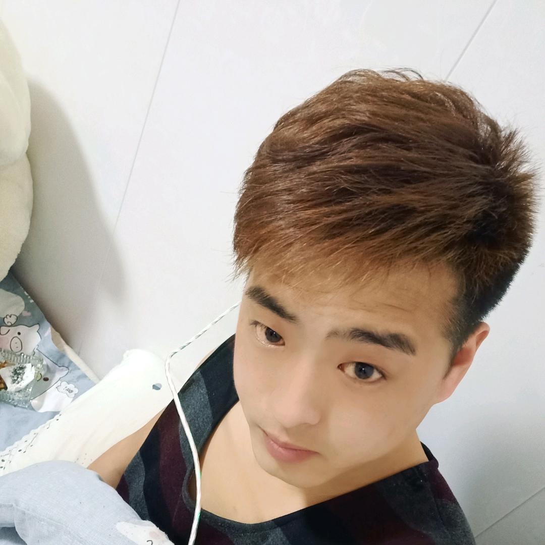 农村小伙