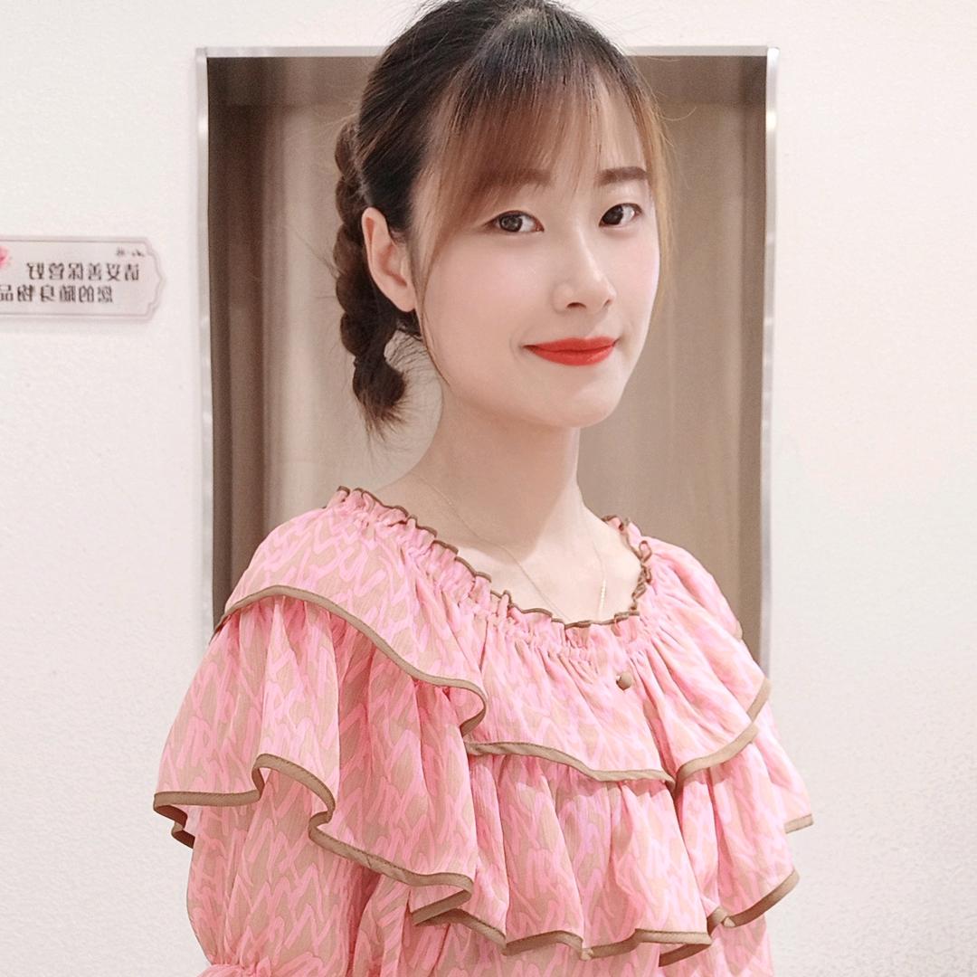H ʚʕ̯•͡˔•̯᷅ʔɞ