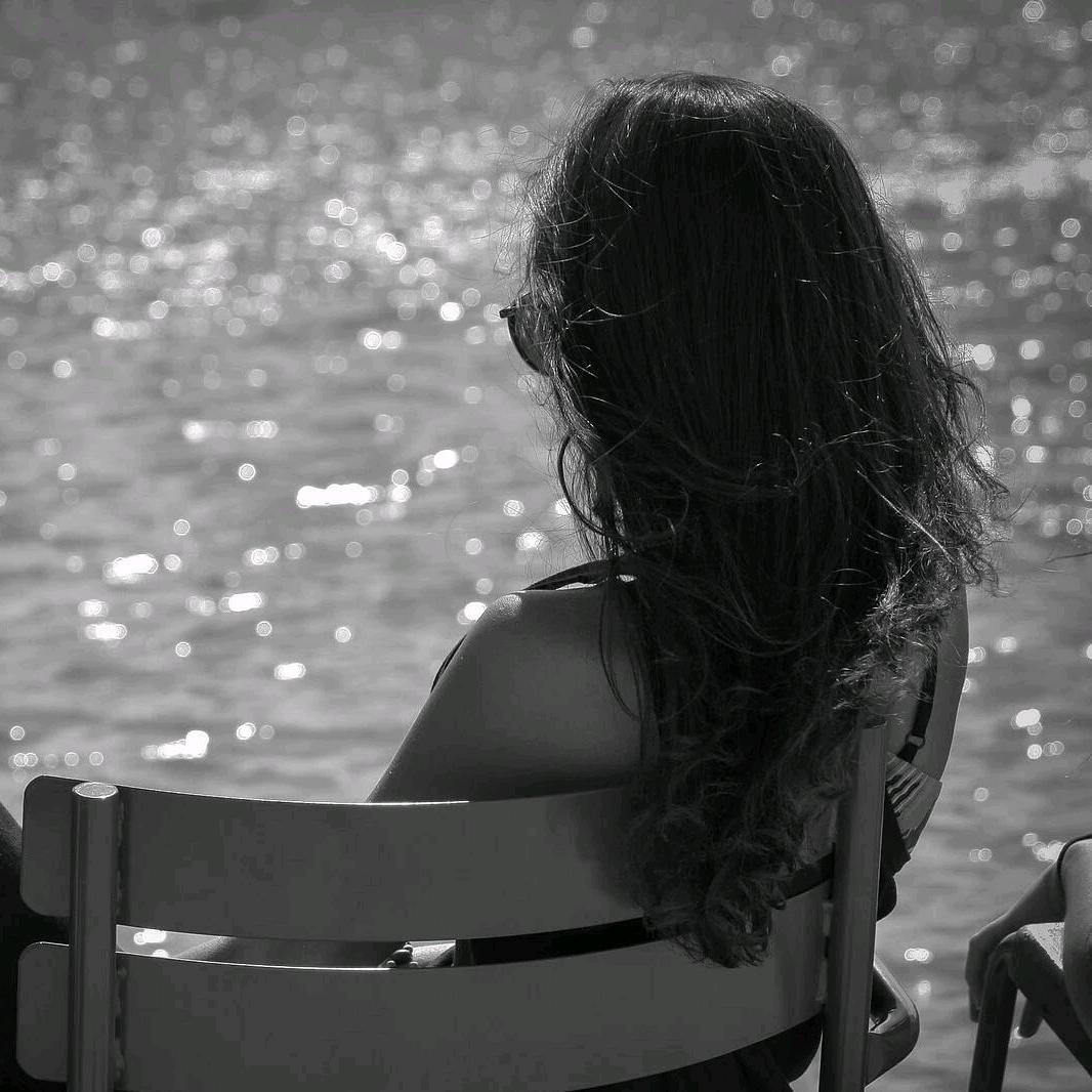 🎈微笑→_→酒窝🌊