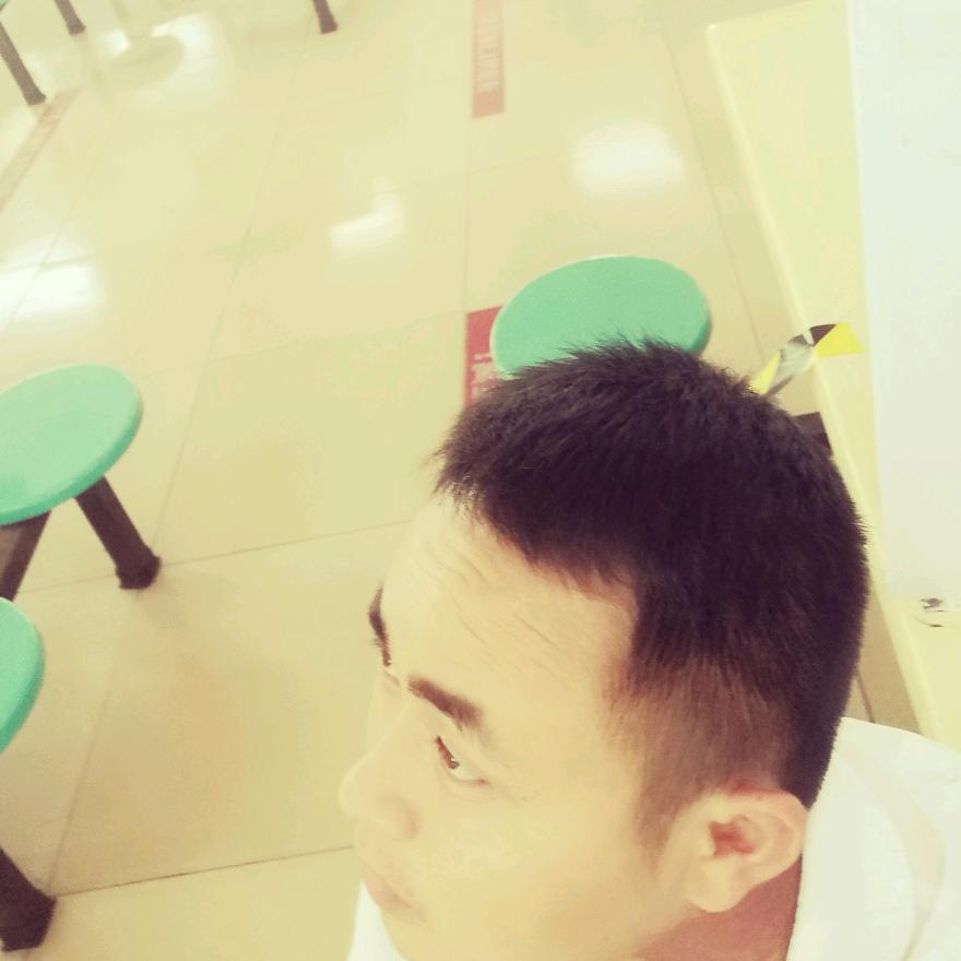 大坪水果小哥哥