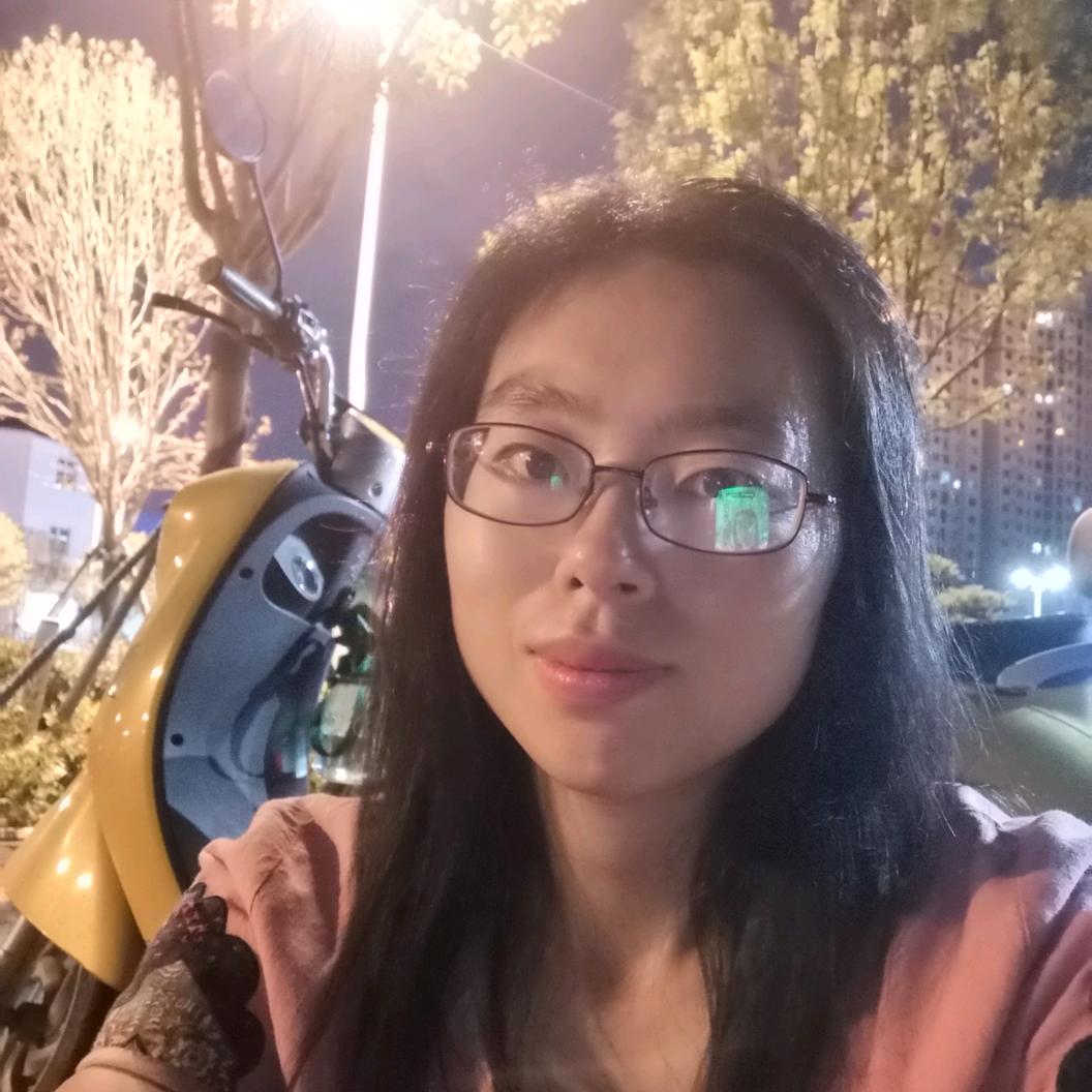 艾笑的女孩