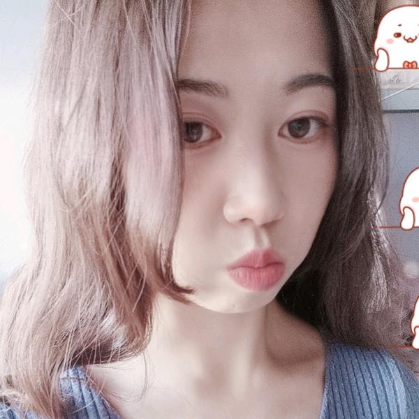 大脸猫的小兔兔