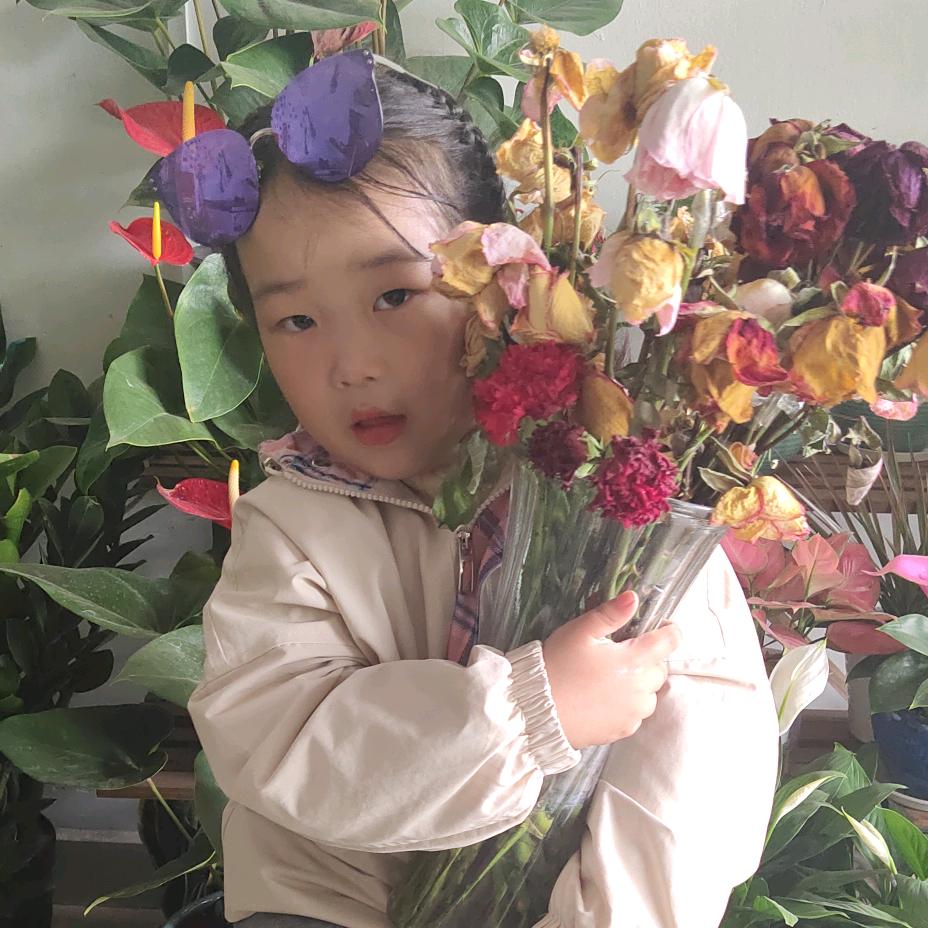 罗辑思维不逻辑