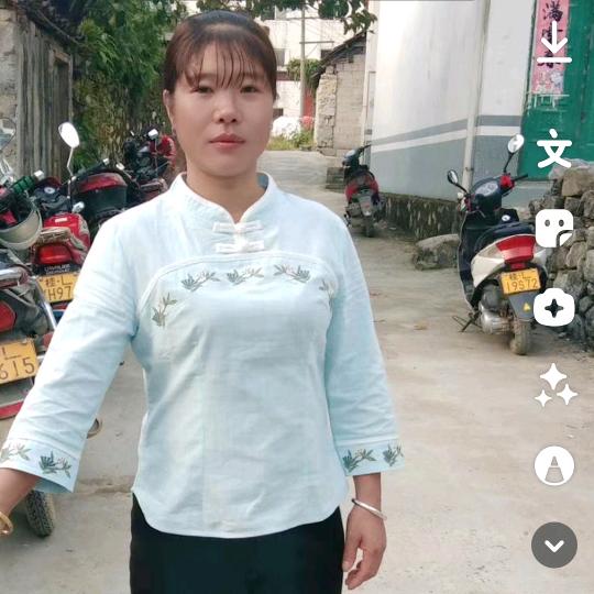 希望一生快乐    平平  安安