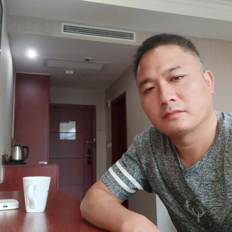 吴辉祥常住麦市镇从事电子技术行业三十年