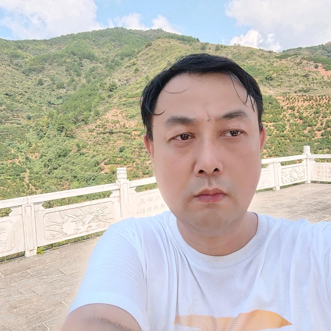 胖哥 吃不饱