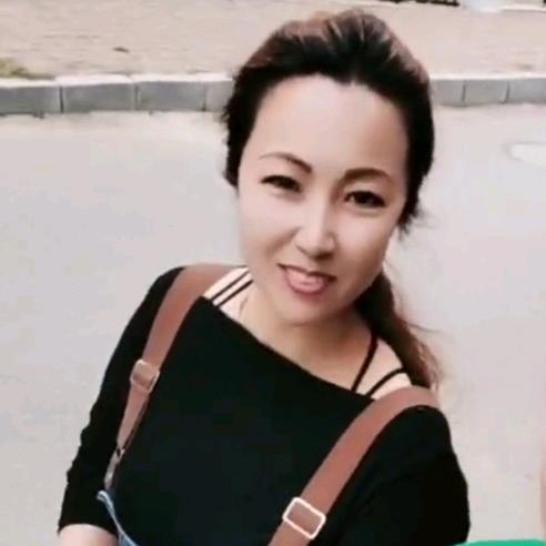 敏儿。