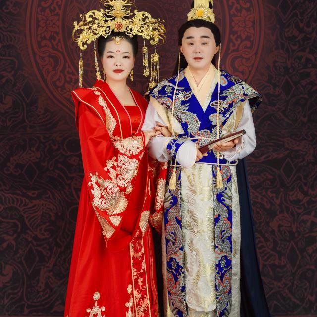 幸福牛人戏曲爱好者