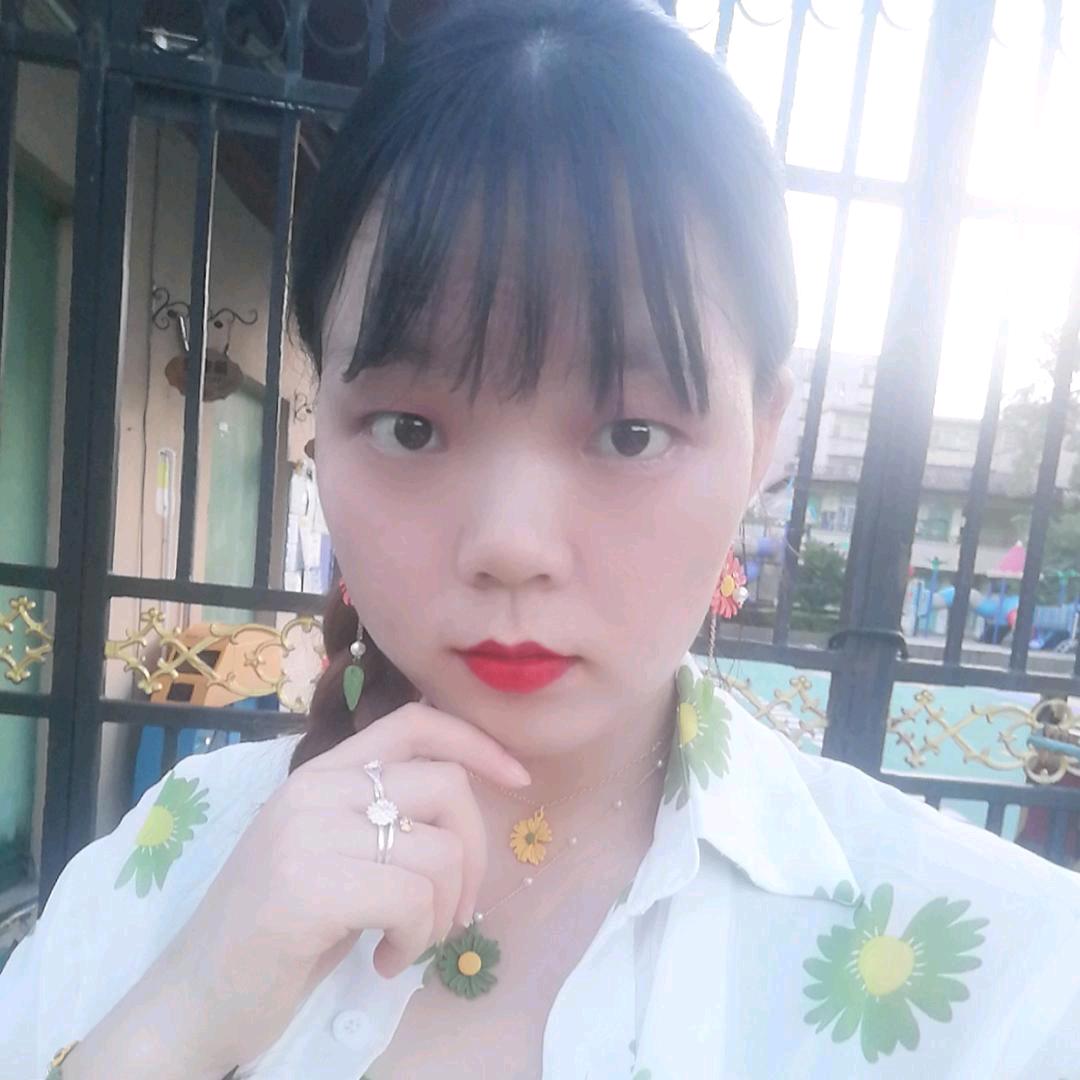 云沁🌴（拒绝连续点赞）