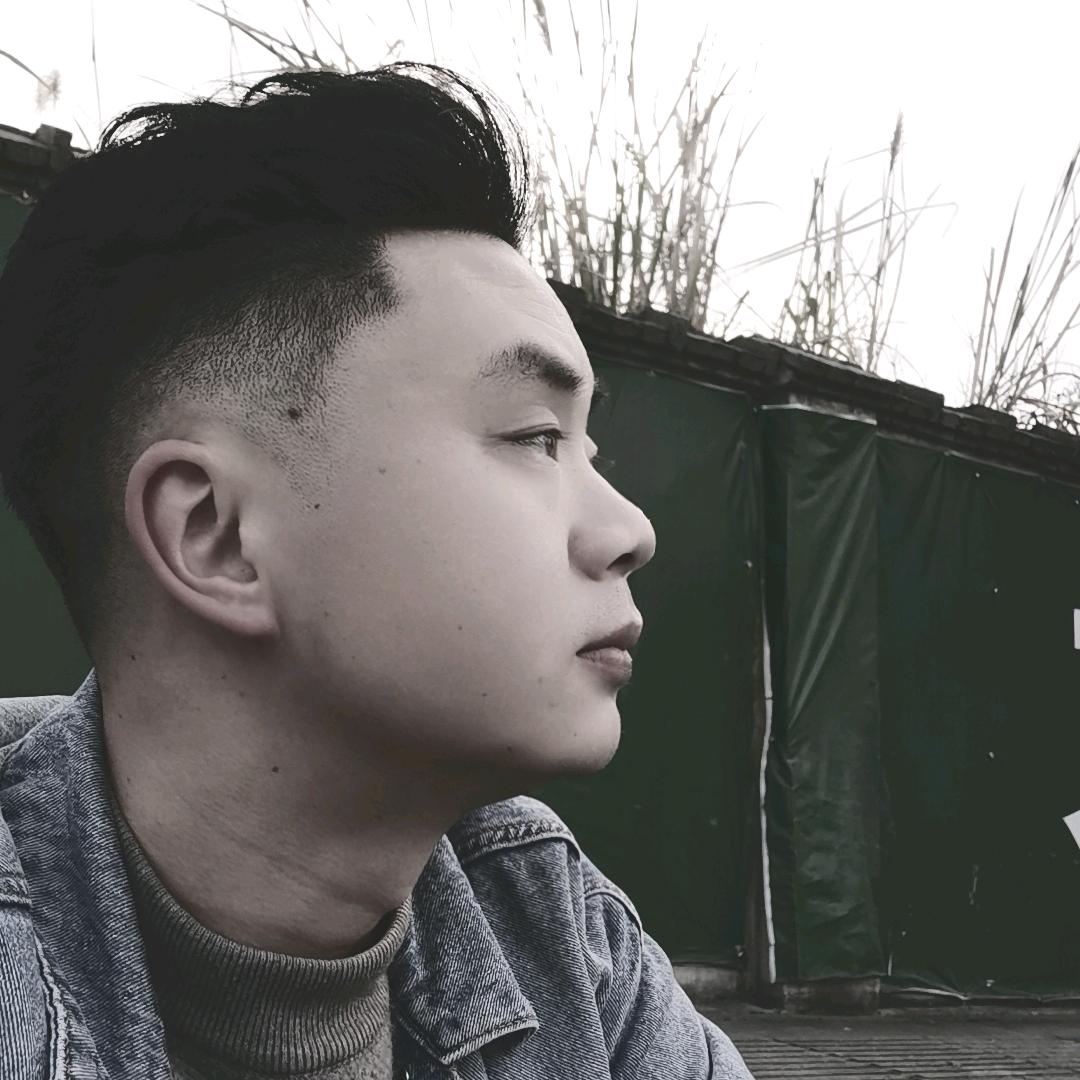 都匀独立设计师李公子