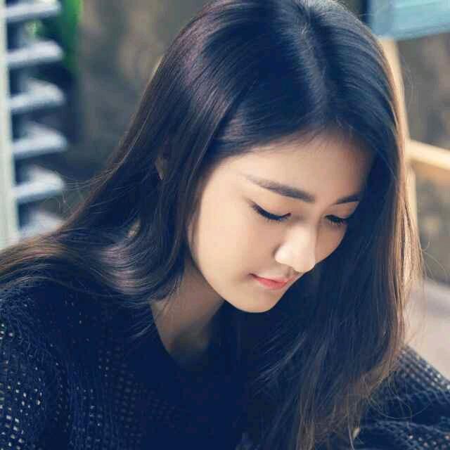 浅笑嫣然