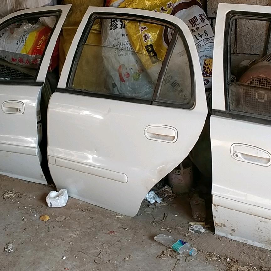 劲浪诸城拆车件大全