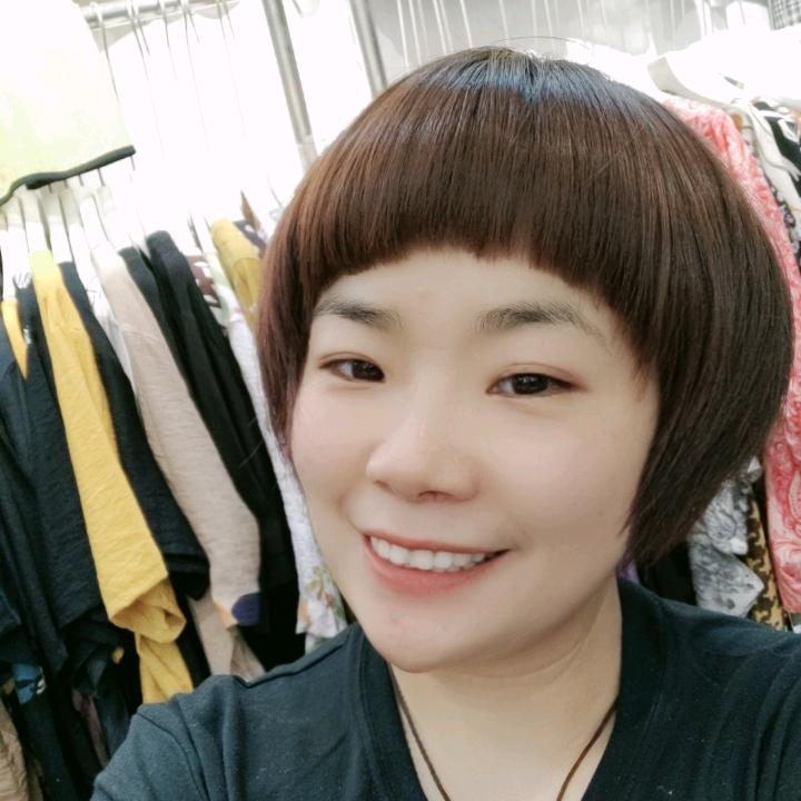 常熟市常福街道顾卫芳服装店