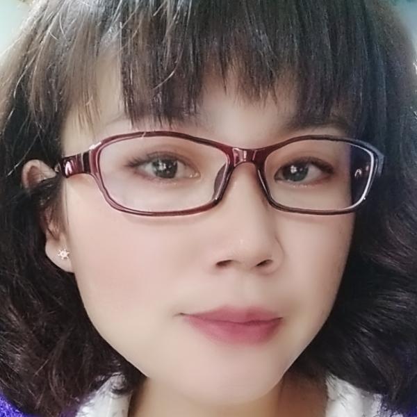 二艳艳 🌞 🌸 🌸