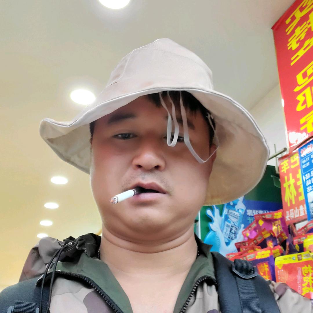 流动烤全羊路明