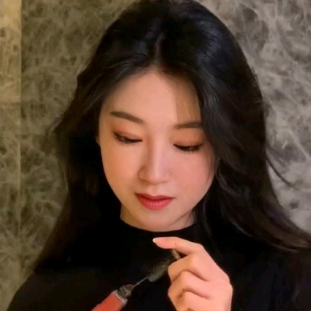 丫头💋💋