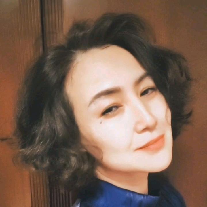 月亮牙牙