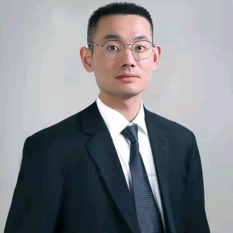李钊律师