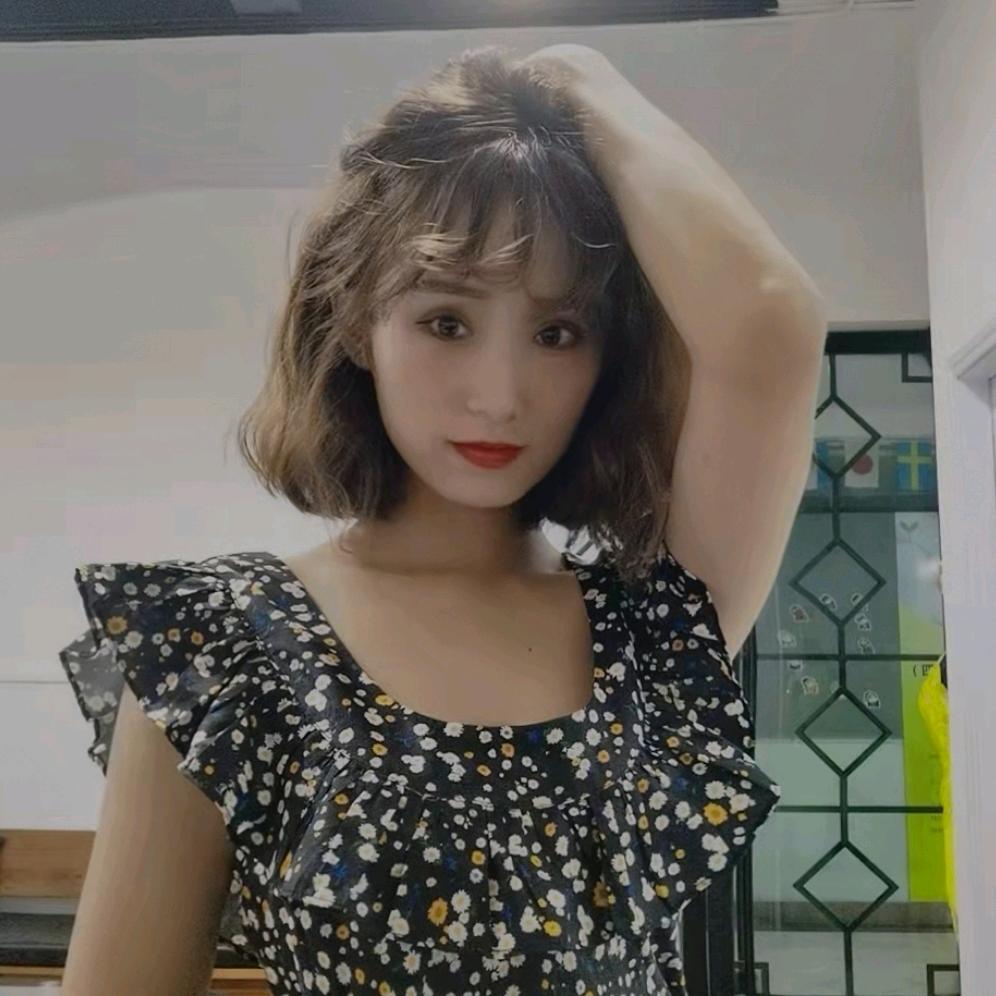 栗子小姐