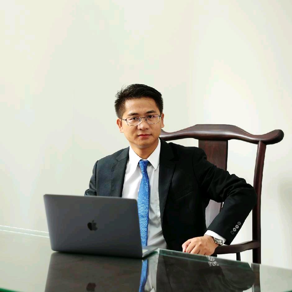 贺州刑事律师钟英杰