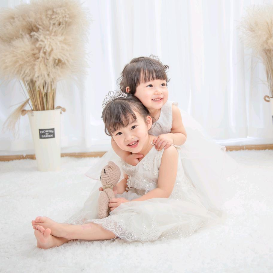 萌娃爱莎萌宝有礼