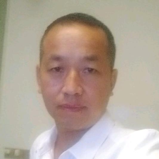 爱唱歌的大叔