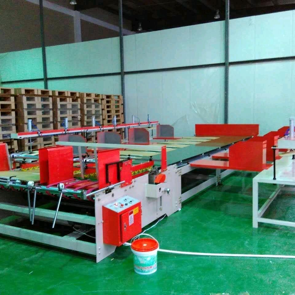 粘箱机A粘箱机械设备A丰源纸箱设备