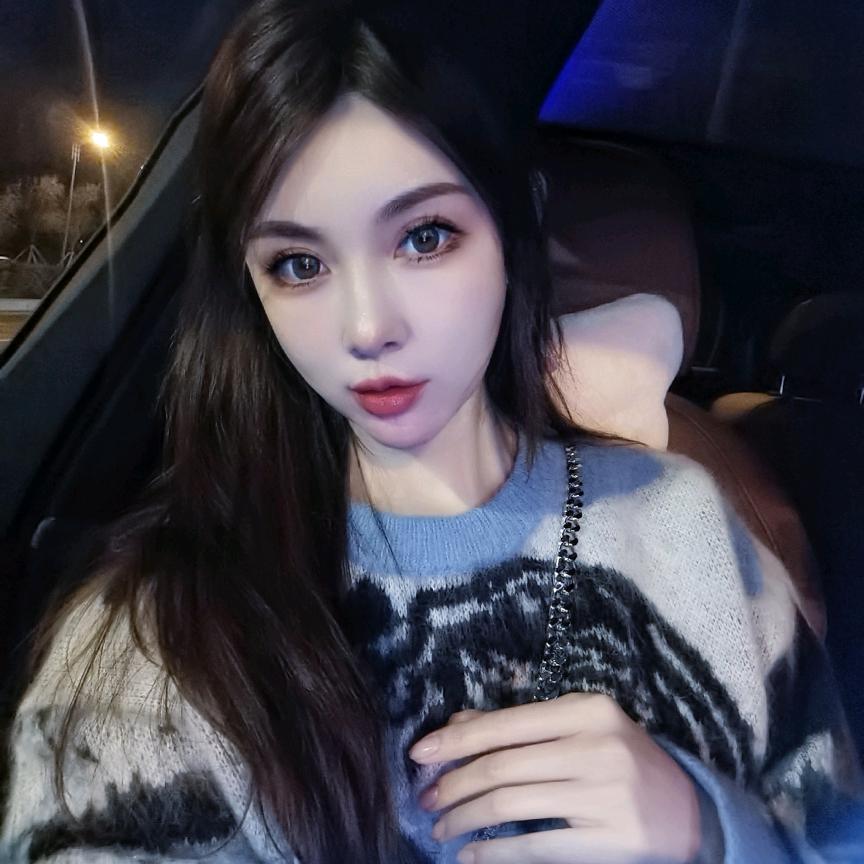 嘉   欣🧚8181