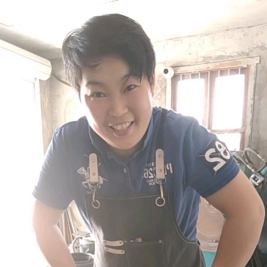 帅妈周大能