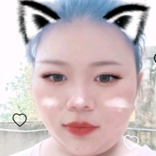莹莹