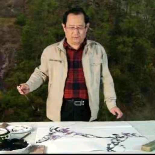 崔伟