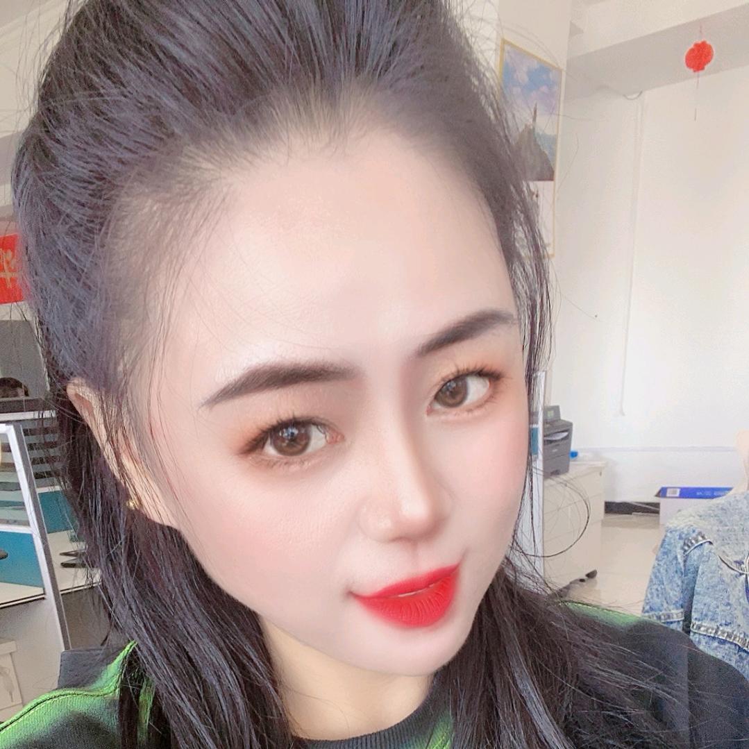 卖螺丝的小姐姐