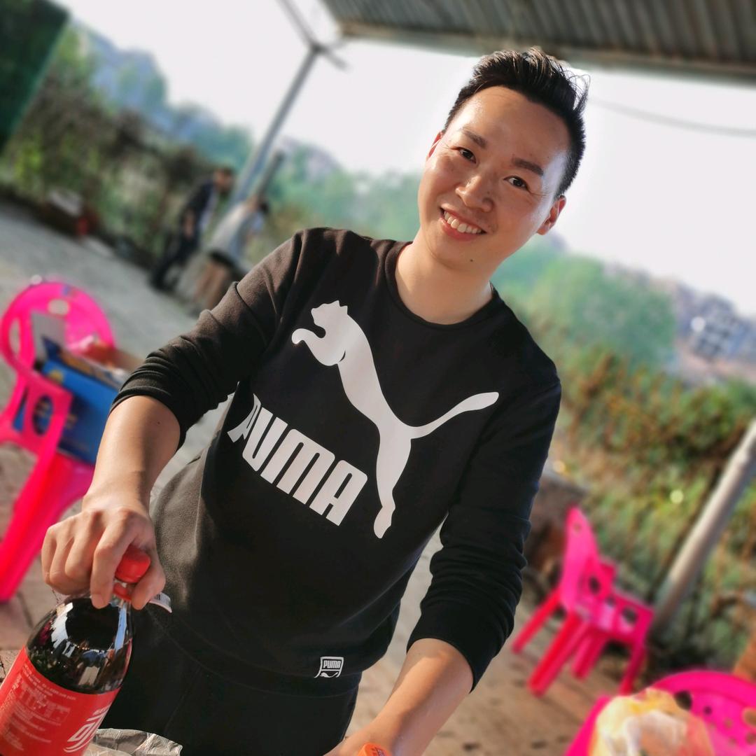 隔壁老王带你吃喝玩乐